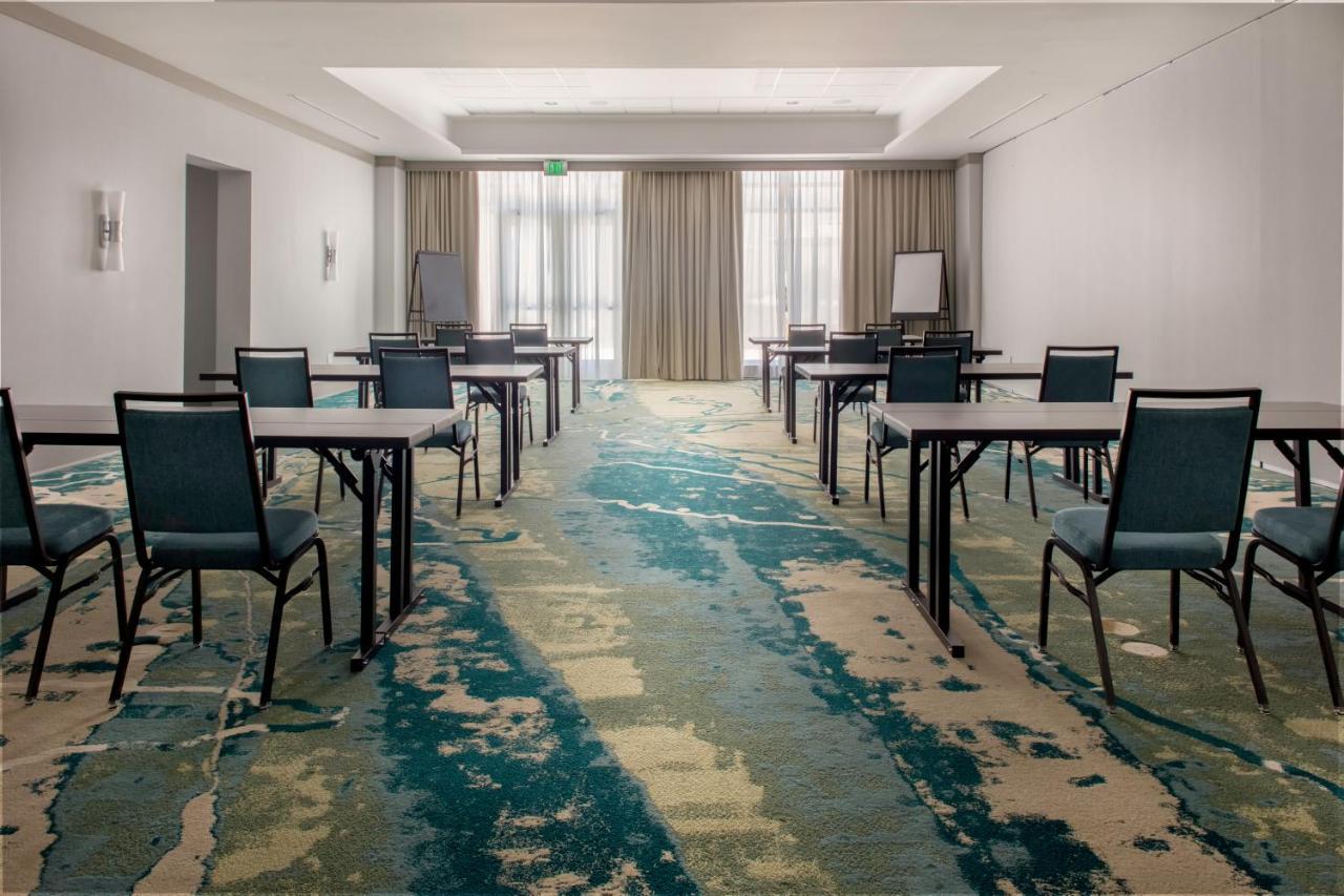 Courtyard By Marriott Jekyll Island Hotel Екстериор снимка
