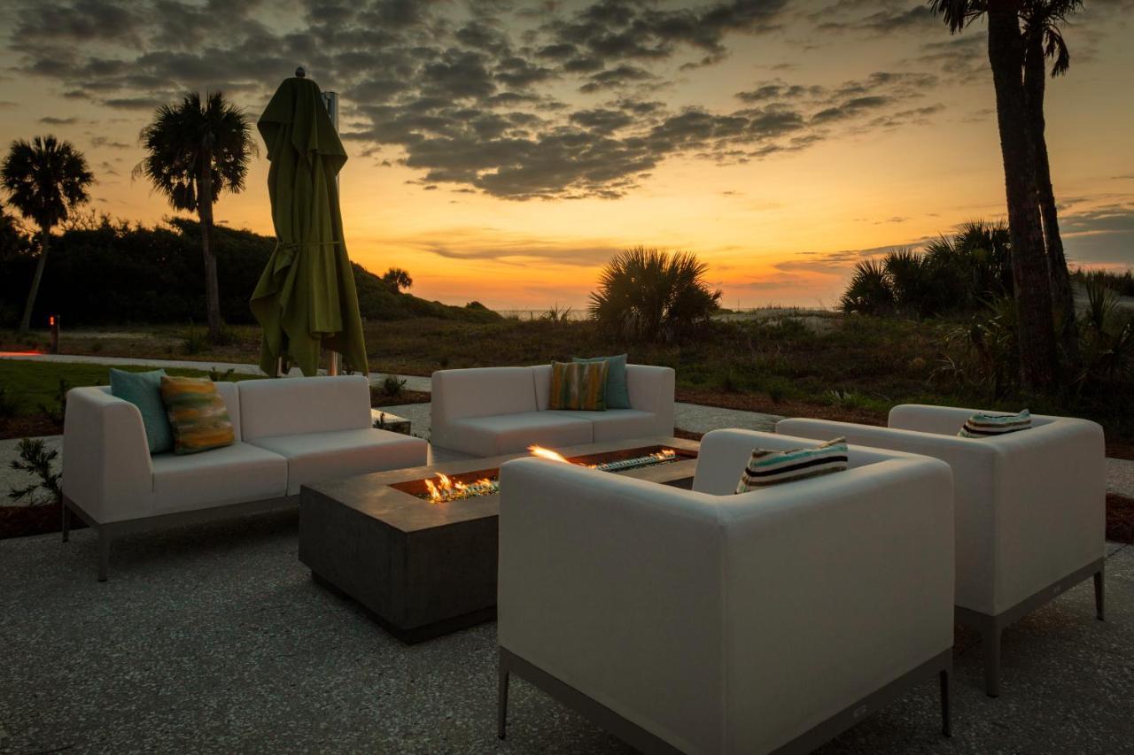 Courtyard By Marriott Jekyll Island Hotel Екстериор снимка