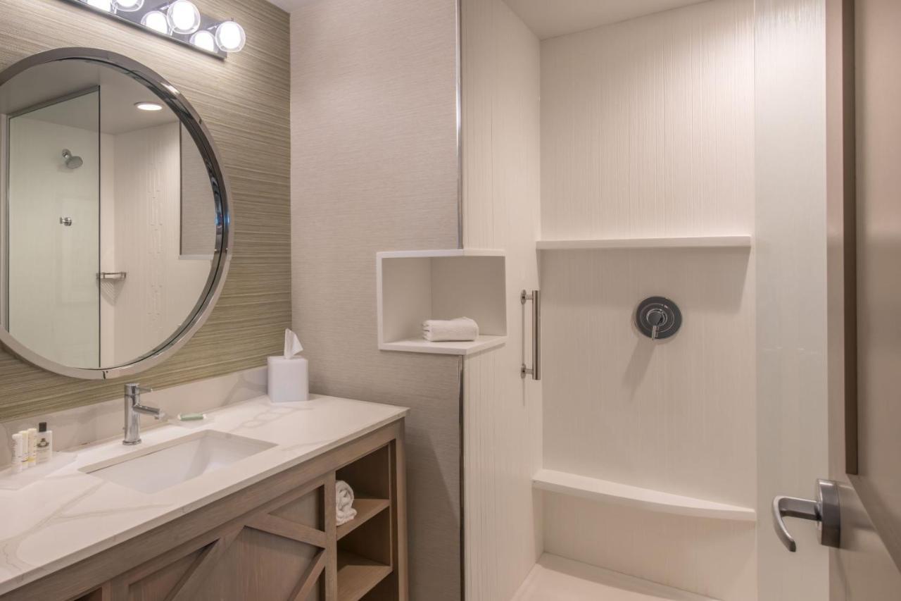 Courtyard By Marriott Jekyll Island Hotel Екстериор снимка